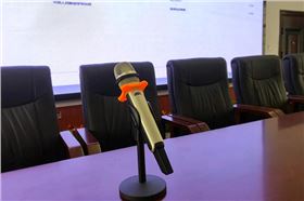 會(huì)議室音響設(shè)備話筒使用要注意哪些?