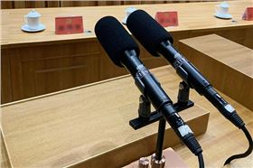 專業(yè)舞臺(tái)音響設(shè)備包含有哪些?【一】