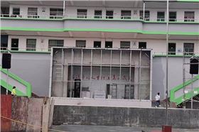 四川南充某學校體育場選用爵士龍全天候防水線陣音響系統(tǒng)