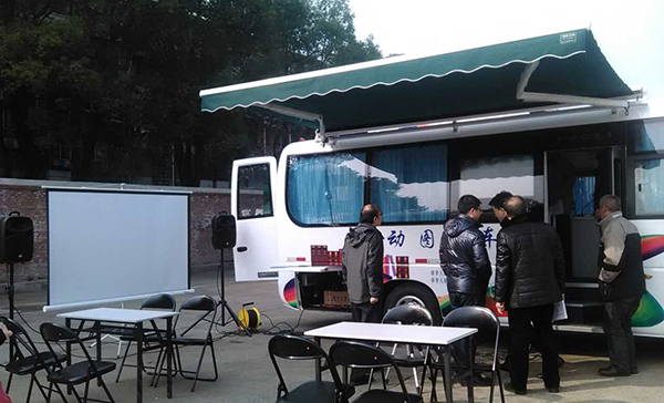 爵士龍影音車載系統