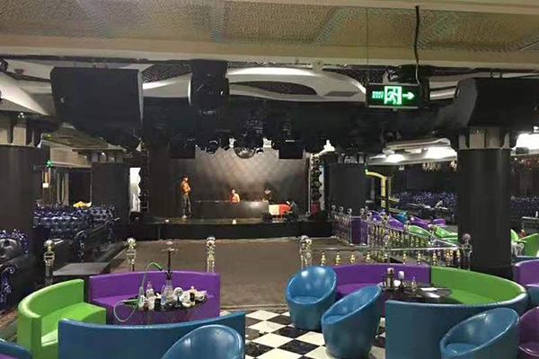 萬昌音響助力新疆庫(kù)車歐克酒吧 夜場(chǎng)新地標(biāo)