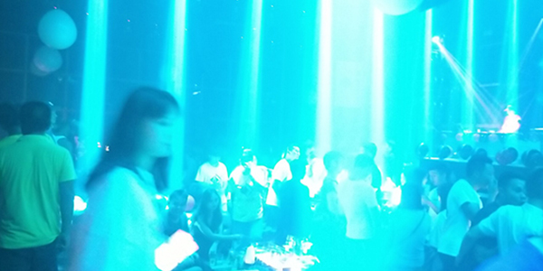 臨滄金夜酒吧采用專業音響系統【廣州萬昌企業】