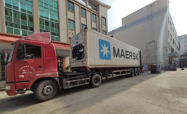 喜訊!JSL爵士龍第二批要遠航巴西的音響訂單順利裝箱 喜訊!JSL爵士龍第二批要遠航巴西的音響訂單順利裝箱