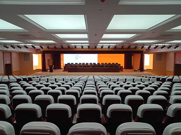 【四川重慶】朝陽中學多功能廳工程案例