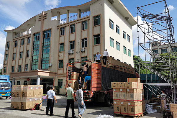 JSL音響攜手隆回縣特困區共建精神家園