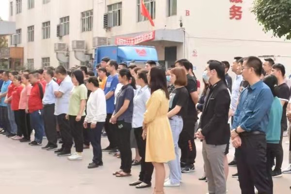 四月也要元氣滿滿!萬昌公司昨日召開全體動員晨會