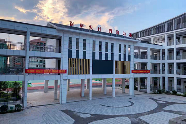 爵士龍JSL線陣音箱系統助力湖南衡陽祁東縣芙蓉學校體育館