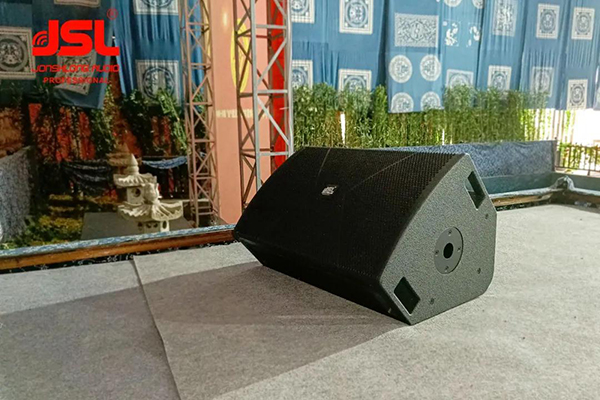 舞臺音響設(shè)備常見的故障及解決方法【一】