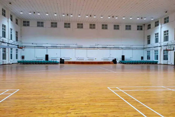 甘肅萬勝礦業(yè)有限公司應(yīng)用爵士龍雙8線陣音箱系統(tǒng)