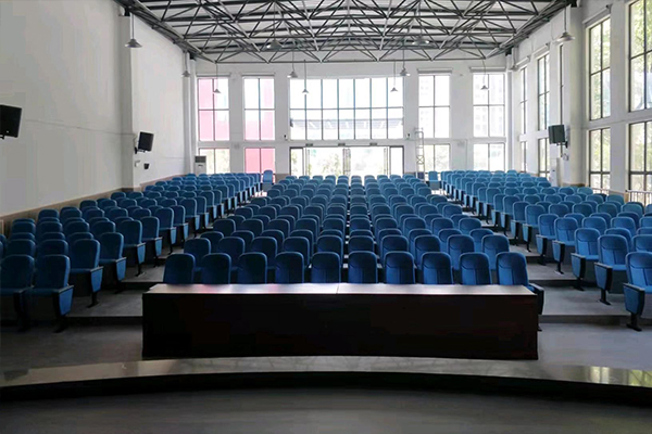 湖南寧鄉市第三幼兒園多功能廳選用爵士龍專業音響系統