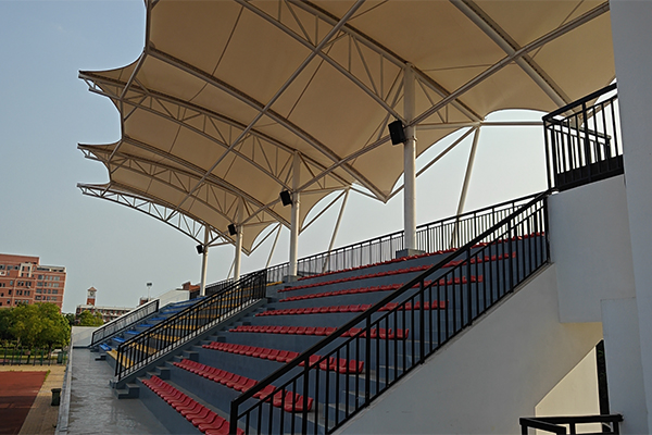 JSL爵士龍專業(yè)音響助陣開(kāi)封文化藝術(shù)職業(yè)學(xué)院風(fēng)雨操場(chǎng)