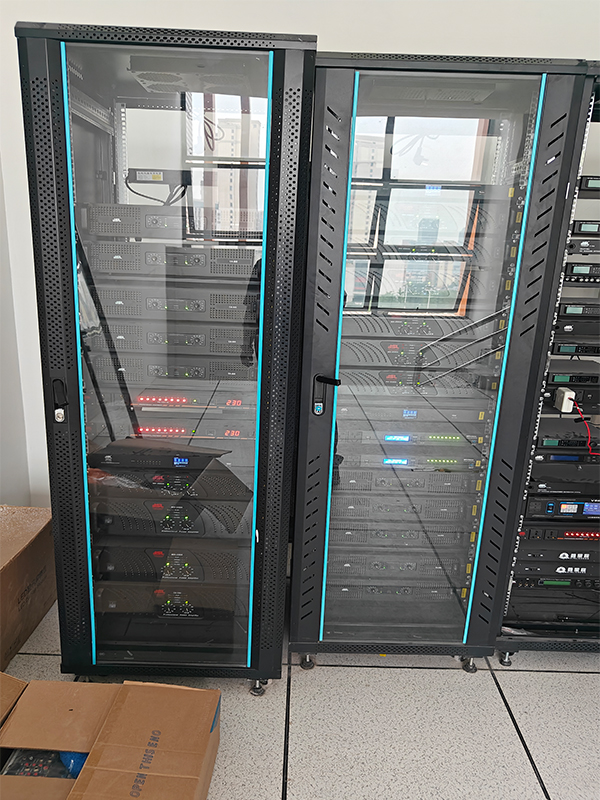 爵士龍線陣音箱成功應(yīng)用于長(zhǎng)沙麓山國(guó)際第二小學(xué)