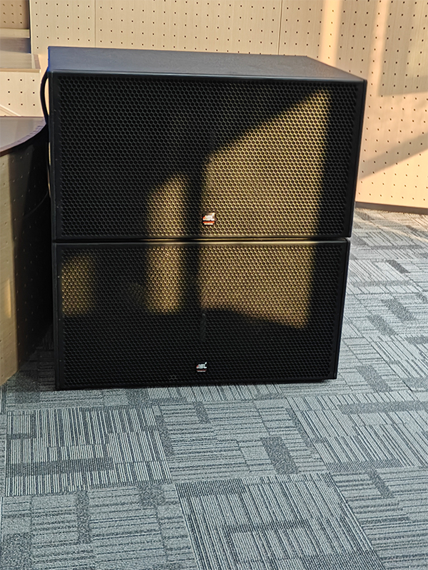 爵士龍音響助陣某高校教師活動中心