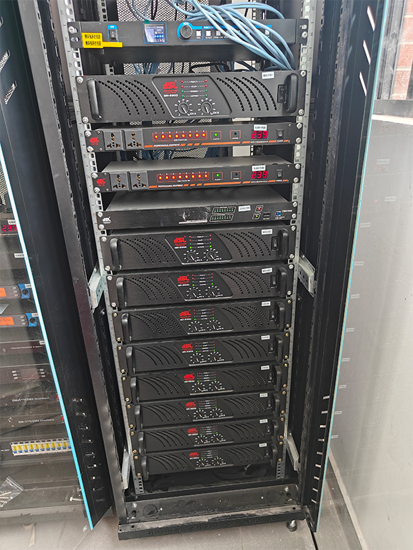 瀏陽市金陽高級中學選用JSL爵士龍音響