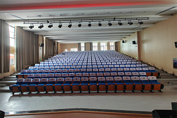 瀏陽市金陽高級中學選用JSL爵士龍音響