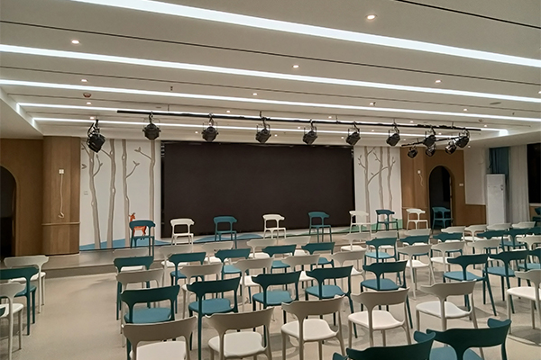 雅頌之聲 童夢(mèng)啟航-爵士龍音響助力長(zhǎng)沙雅頌居幼兒園打造沉浸式聲學(xué)空間