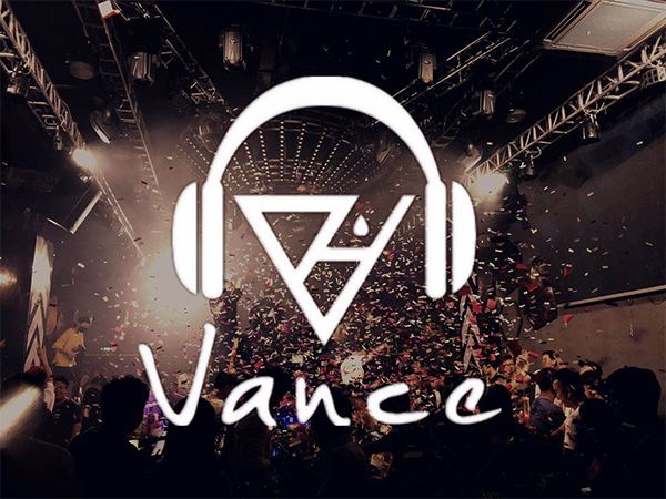 爵士龍音響入駐Vance酒吧 嗨翻全場 爵士龍音響入駐Vance酒吧 嗨翻全場